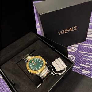 Versace Greco Logo Diver Men’s Watch